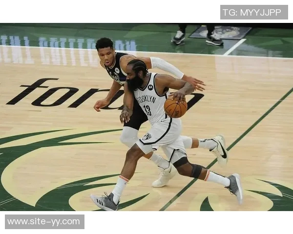 特纳状态回暖表现抢眼13投8中三分命中率高达625砍下23分6篮板4抢断1盖帽