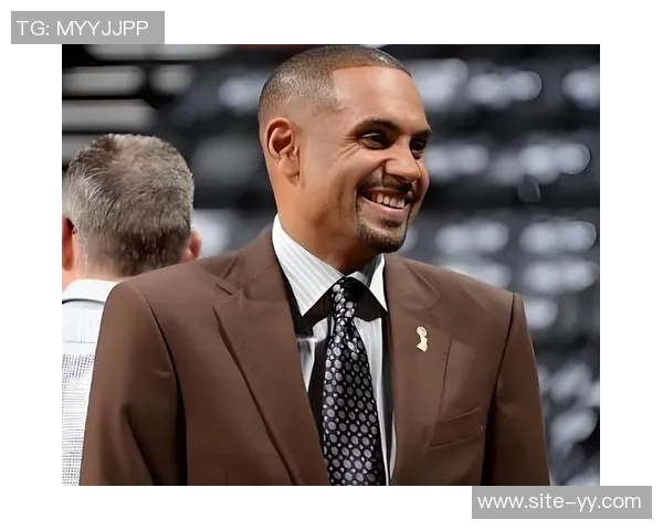 格兰特希尔盛赞斯波近20年友谊认为他是美国男篮最佳主帅人选